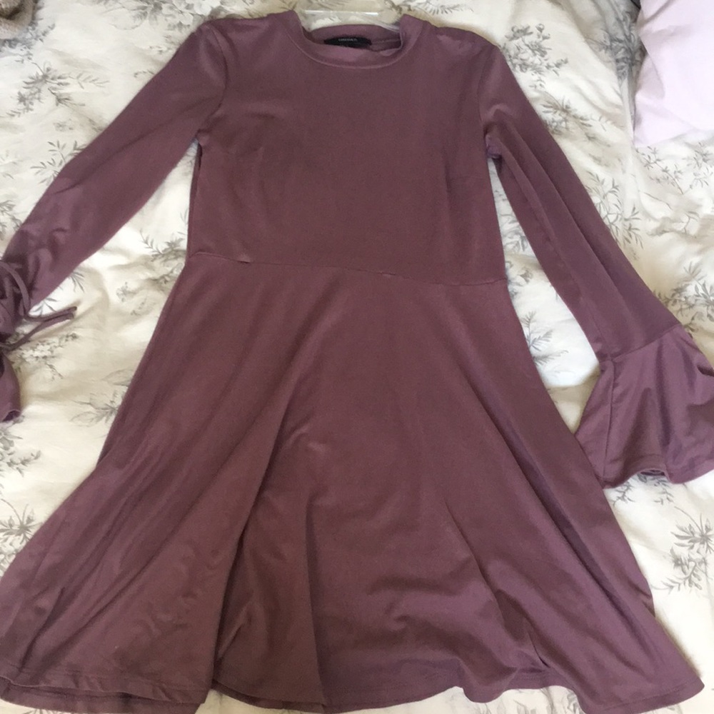 Forever 21 Bell Sleeve Dress